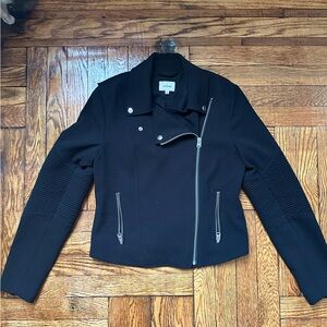 Wilfred women’s black moto jacket. Silver accents. Size 8